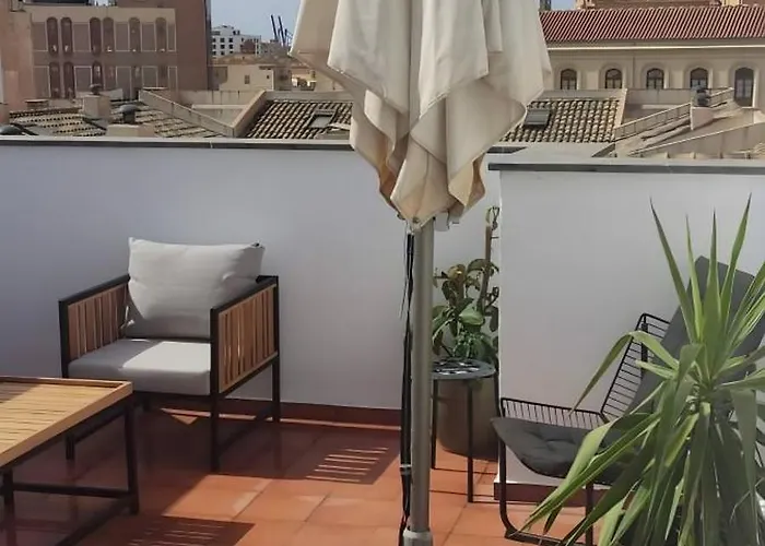 Quiet, Bright And Apartment *